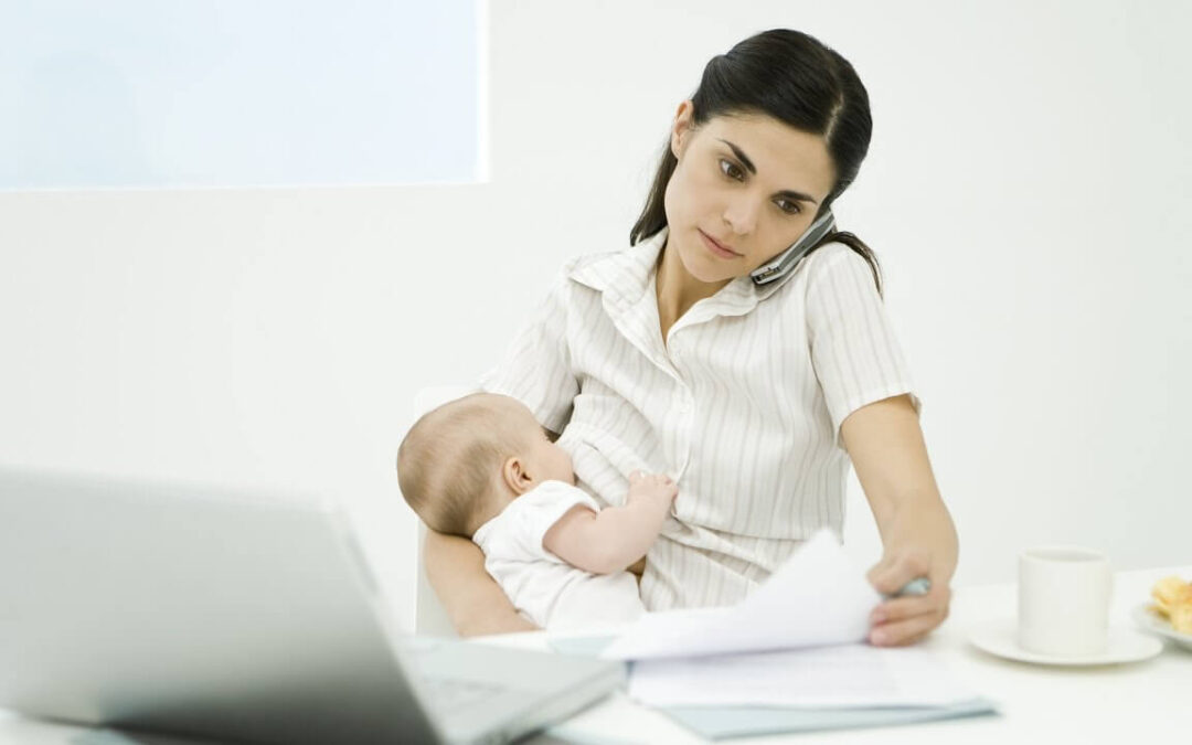 How Businesses Can Accommodate Breastfeeding Moms